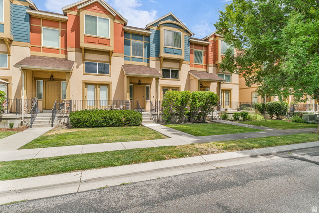Main photo for 816 N Shepard Creek Pkwy