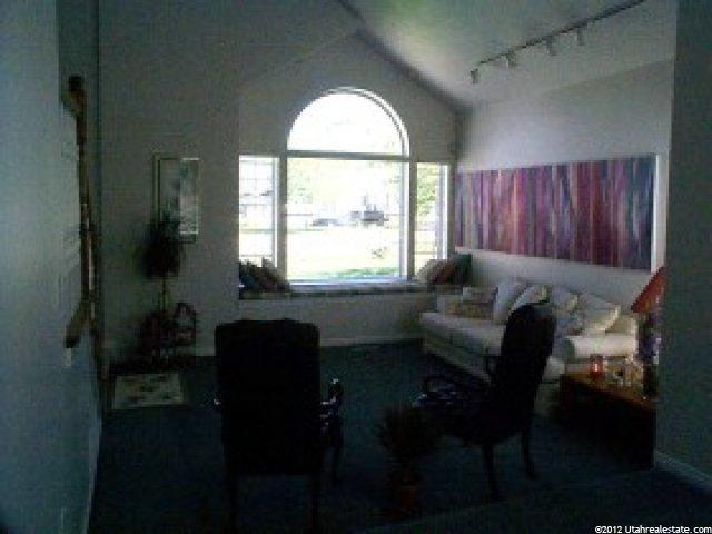 289 W 800 N, Bountiful, UT 84010 — photo 7