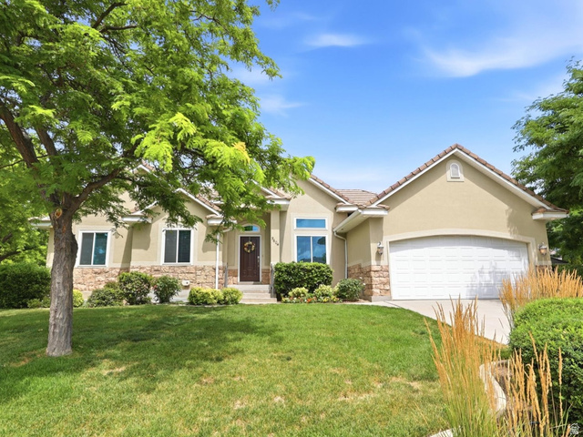 9604 N APPLE CT, Cedar Hills UT 84062