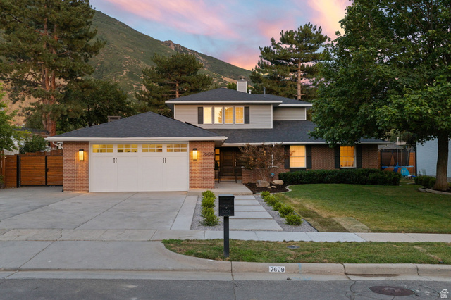 7609 S COUNTRY MANOR RD, Cottonwood Heights UT 84121