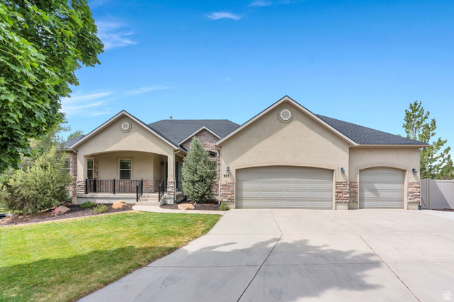 373 E Alexander Dr
                     MLS #2173856