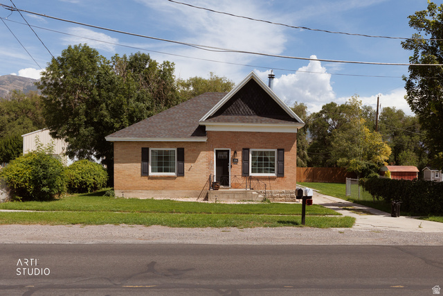 334 N 300 E
                     MLS #2173857