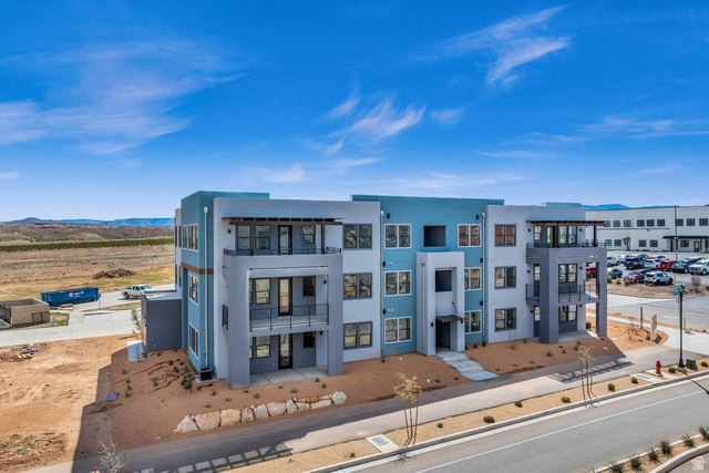 5599 S CARNELIAN PKWY #204, St. George UT 84790
