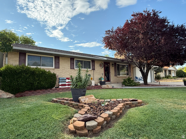 4883 S 3040 ST, Taylorsville UT 84129