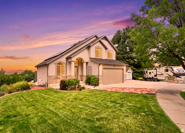 1126 E BENCHVIEW DR, Ogden UT 84404