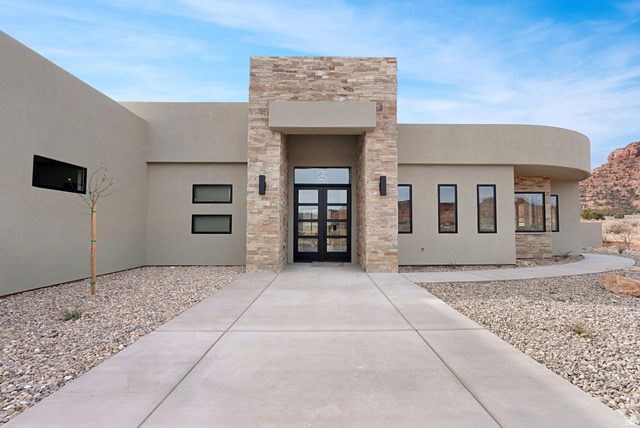 335 S Tala Cir, Kanab, UT 84741, photo 4