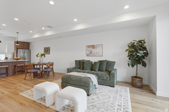 230 W 1300 S #3, Salt Lake City UT 84115