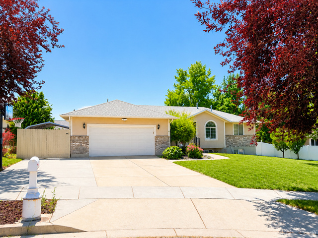 720 E 560 S
                     MLS #2174073