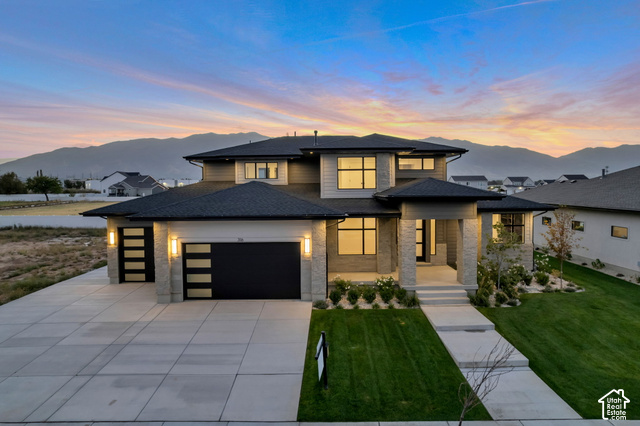 316 N Amber Ln
                     MLS #2174152