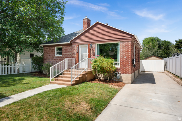 2892 S MCCLELLAND ST, Salt Lake City UT 84106