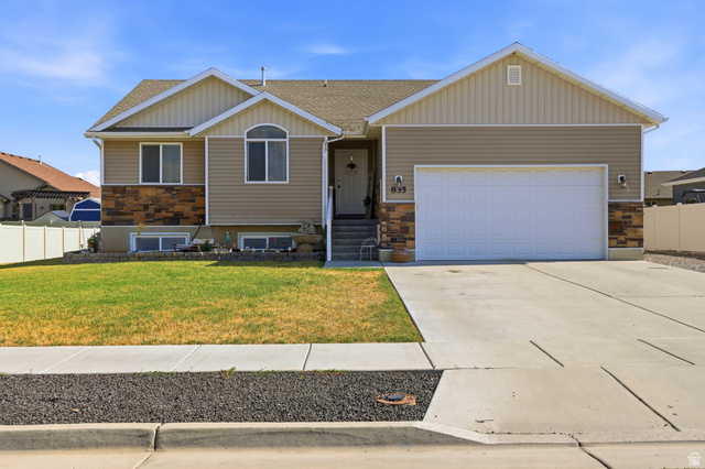 835 W 400 S
                     MLS #2174189