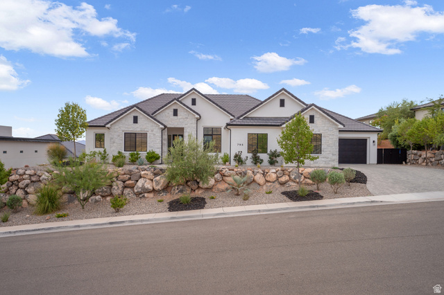 793 W Scenario St
                     MLS #2174194