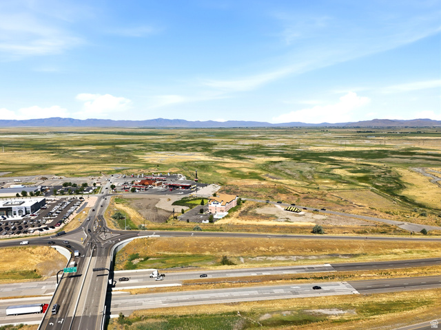 995 S 1600 W #12/13, Perry, UT 84302 — photo 8