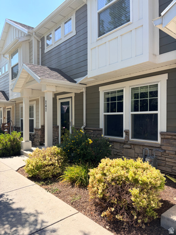 242 W 1010 S, Logan UT 84321