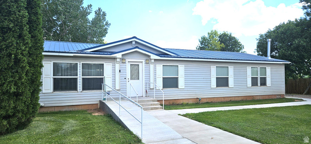 Main photo for 2113 W 8900 388