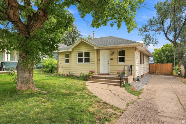 1155 E Rushton St
                     MLS #2174377