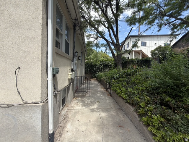 548 N Coumbus St W, Salt Lake City, UT 84103 — photo 9