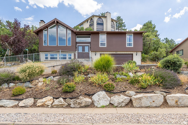 621  Raygene Way
                     MLS #2174425