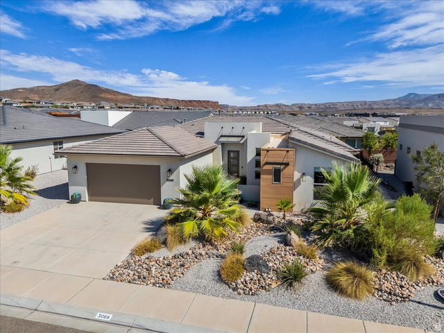 3068 E Lavatera Dr
                     MLS #2174470