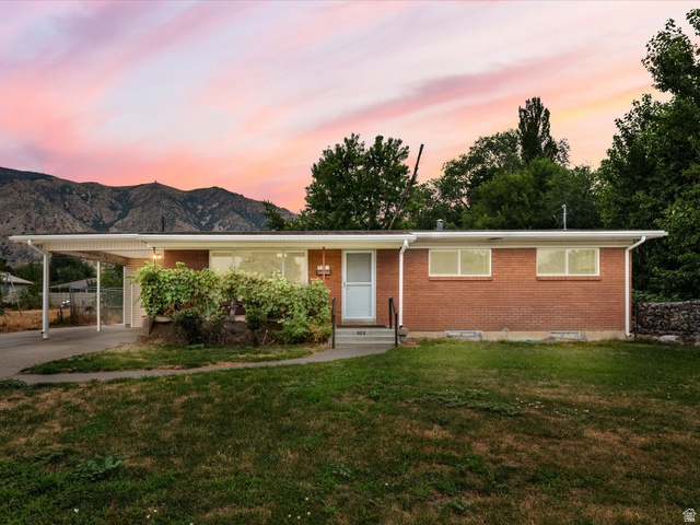 528 N 300 W
                     MLS #2174483
