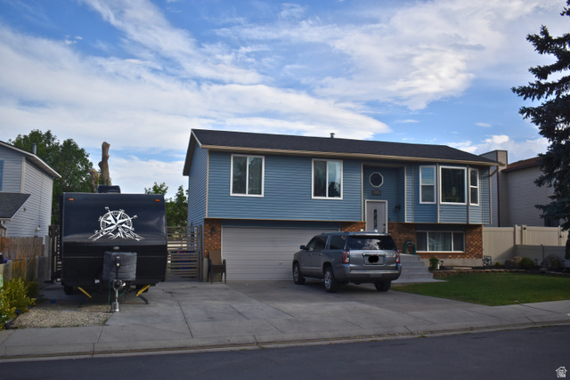 5259 W Bluebonnet Cir
                     MLS #2174526