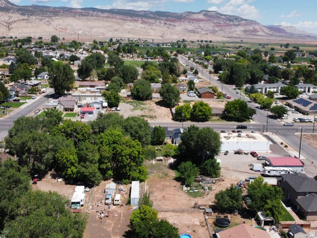 553 E 250 N, Richfield, UT 84701 — photo 7