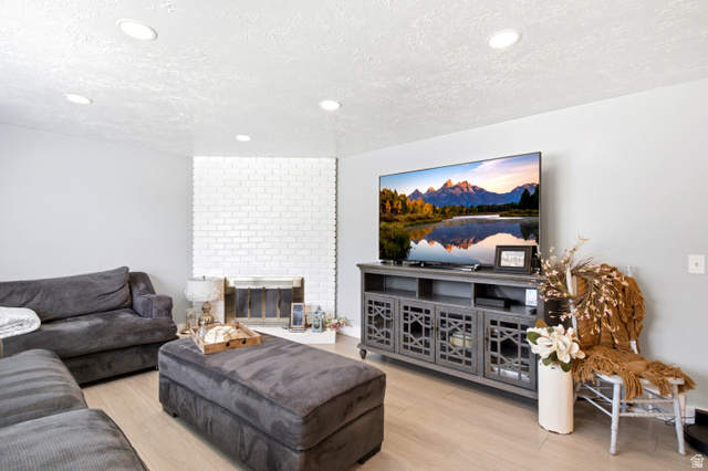 84 E 1470 S
                     MLS #2174560