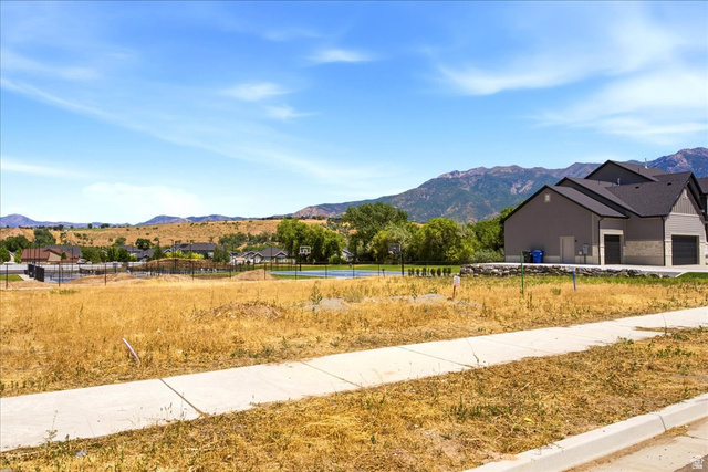 532 E Iris Ln #104, South Weber, UT 84405 — photo 3