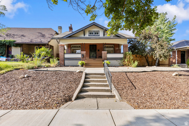1284 E Stratford Ave
                     MLS #2174635