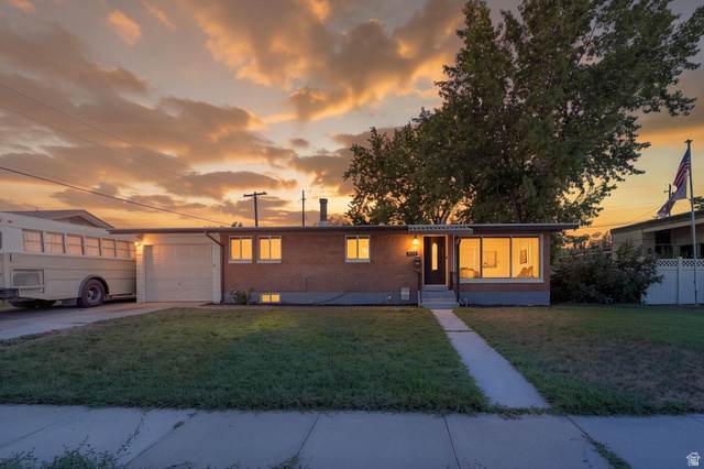 2375 W 4975 S
                     MLS #2174668