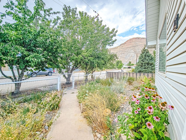47 S 200 E, Helper, UT 84526 — photo 11