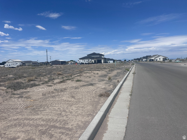 650 E 990 N #8, Delta, UT 84624 — photo 3
