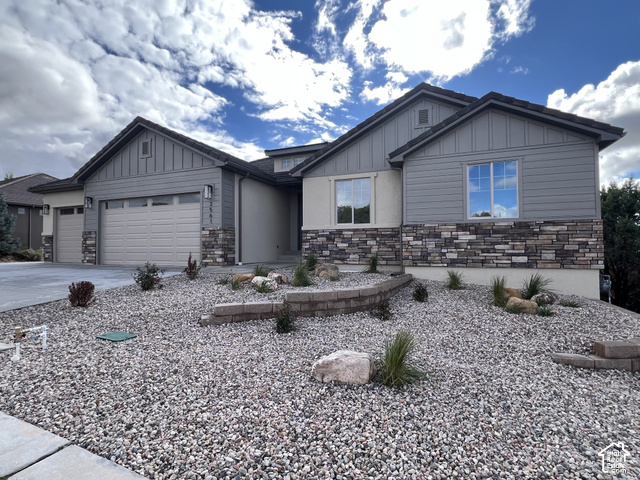 3561 W Hidden Hills Dr
                     MLS #2174789