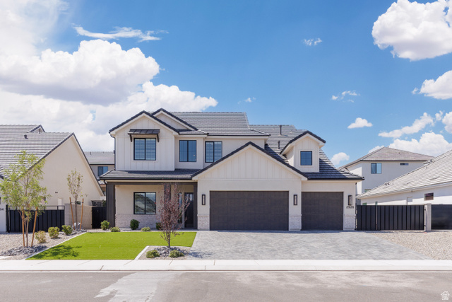 2926 E Naboo Ln
                     MLS #2174861