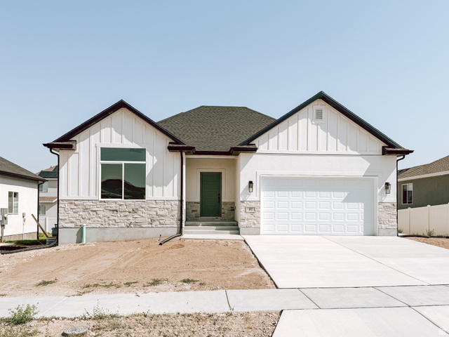 492 W 1910 N #311
                     MLS #2174903