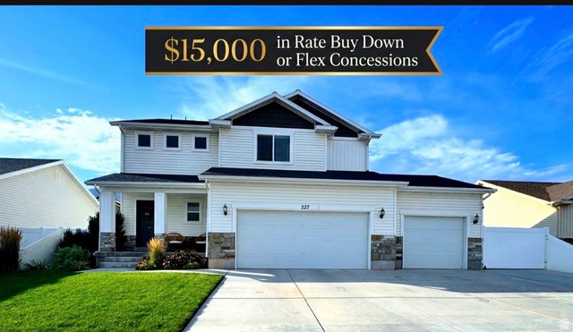 227 W Braeburn Ln
                     MLS #2174910