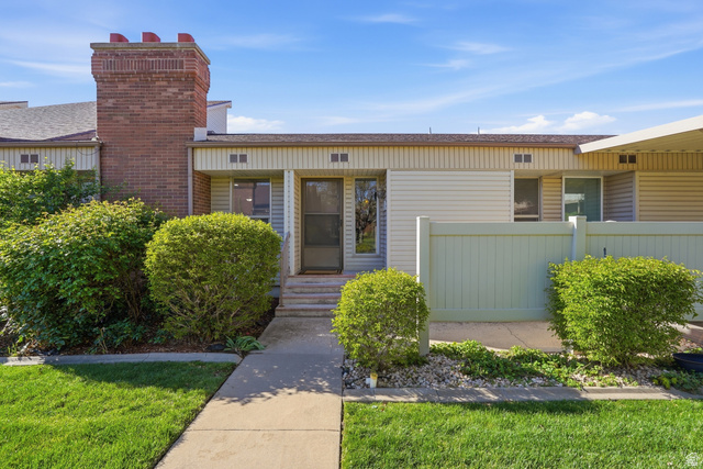 4539 S 1800 W #127, Roy UT 84067