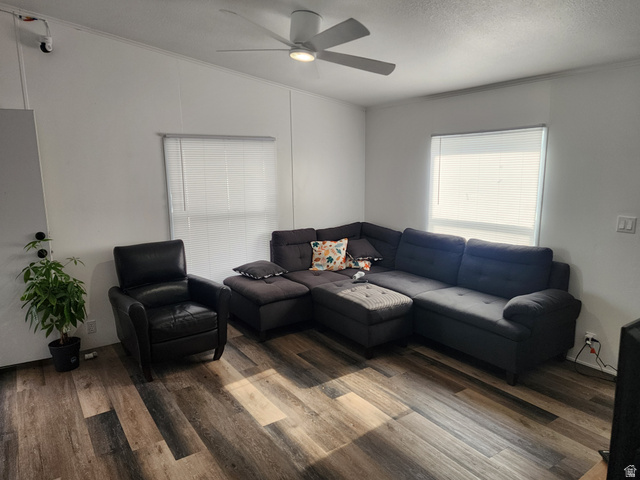 1594 W 400 Plac S, Salt Lake City, UT 84104 — photo 2