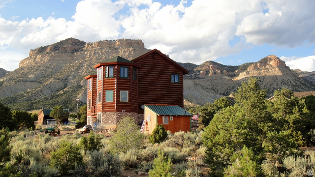 5390 N Eagle Dr, Kenilworth, UT 84529 — photo 4