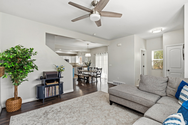10623 S Ozarks Dr, South Jordan, UT 84009, photo 9