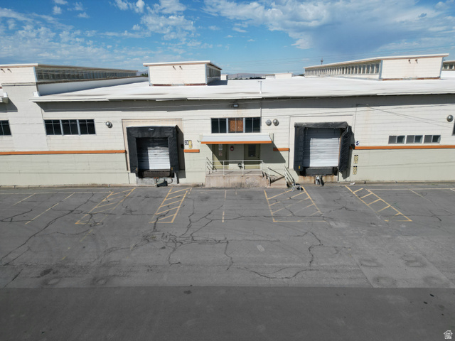 , Clearfield, UT 84016 — photo 2