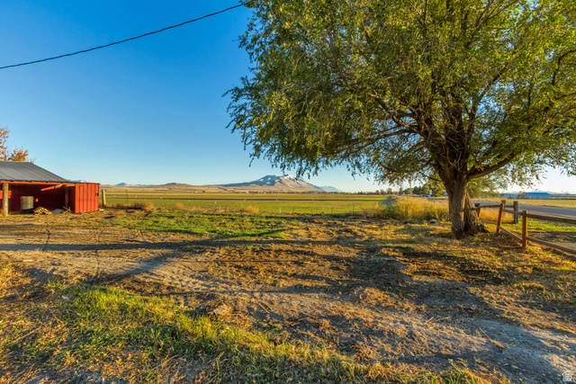 18120 N 4400 W, Fielding, UT 84311 — photo 4
