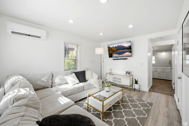 457 S Post St, Salt Lake City, UT 84104 — photo 4