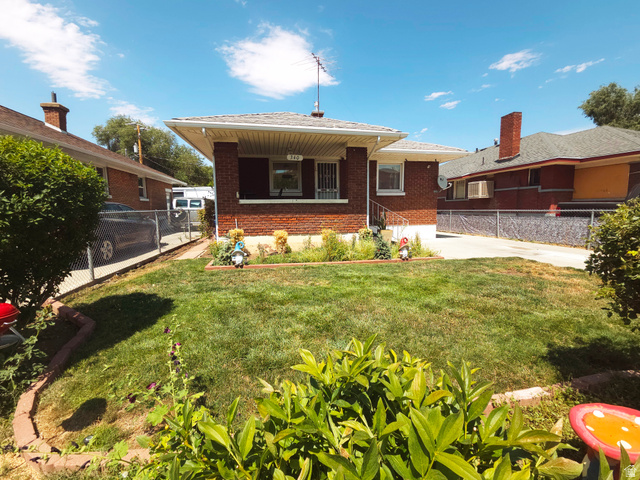 340  Goddard
                     MLS #2175198