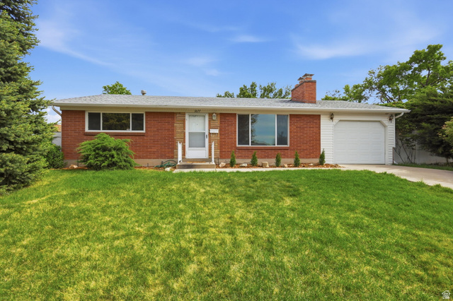 3677 W Kewanee Dr
                     MLS #2175414