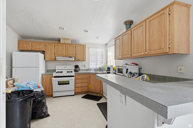 2742 S 8950 W, Magna, UT 84044 — photo 4