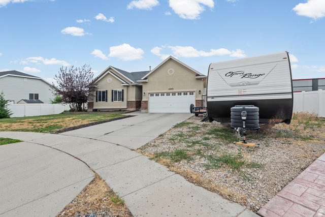 13379 S Albert Ct
                     MLS #2175445