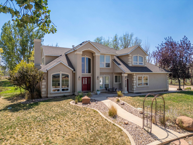 728 S 4000 W
                     MLS #2175478