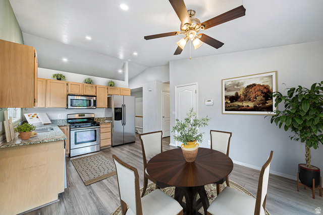 8277 S 560 E, Sandy, UT 84070 — photo 7