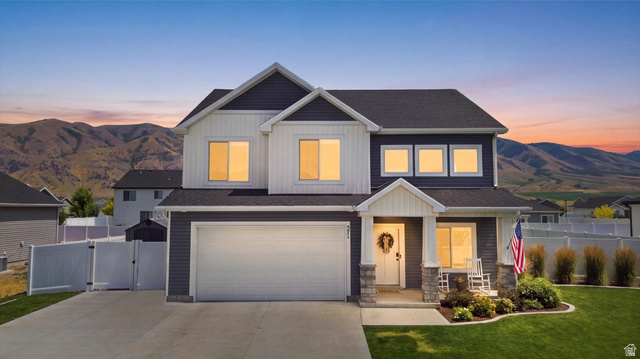 571 S 690 E
                     MLS #2175518